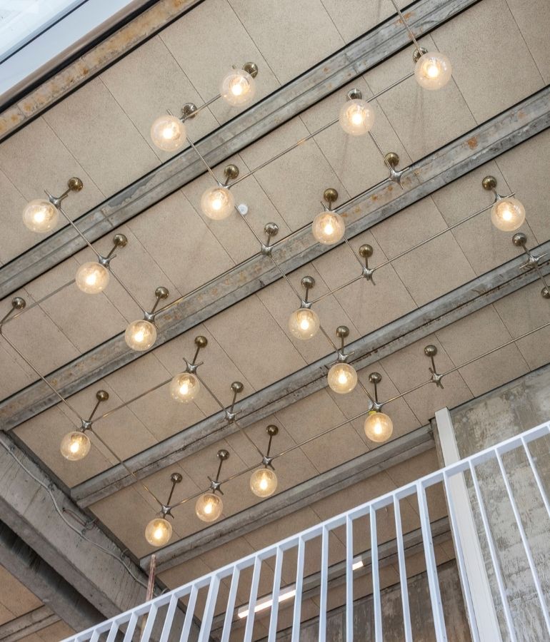 Deckenlampen im Viadrina Coworking Space