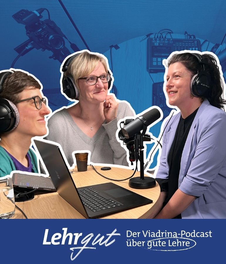 Hosts und Gast im Viadrina-Podcast-Studio: Ulrike Polley, Frauke Adesiyan und Anja Färber-Voigt-Färber