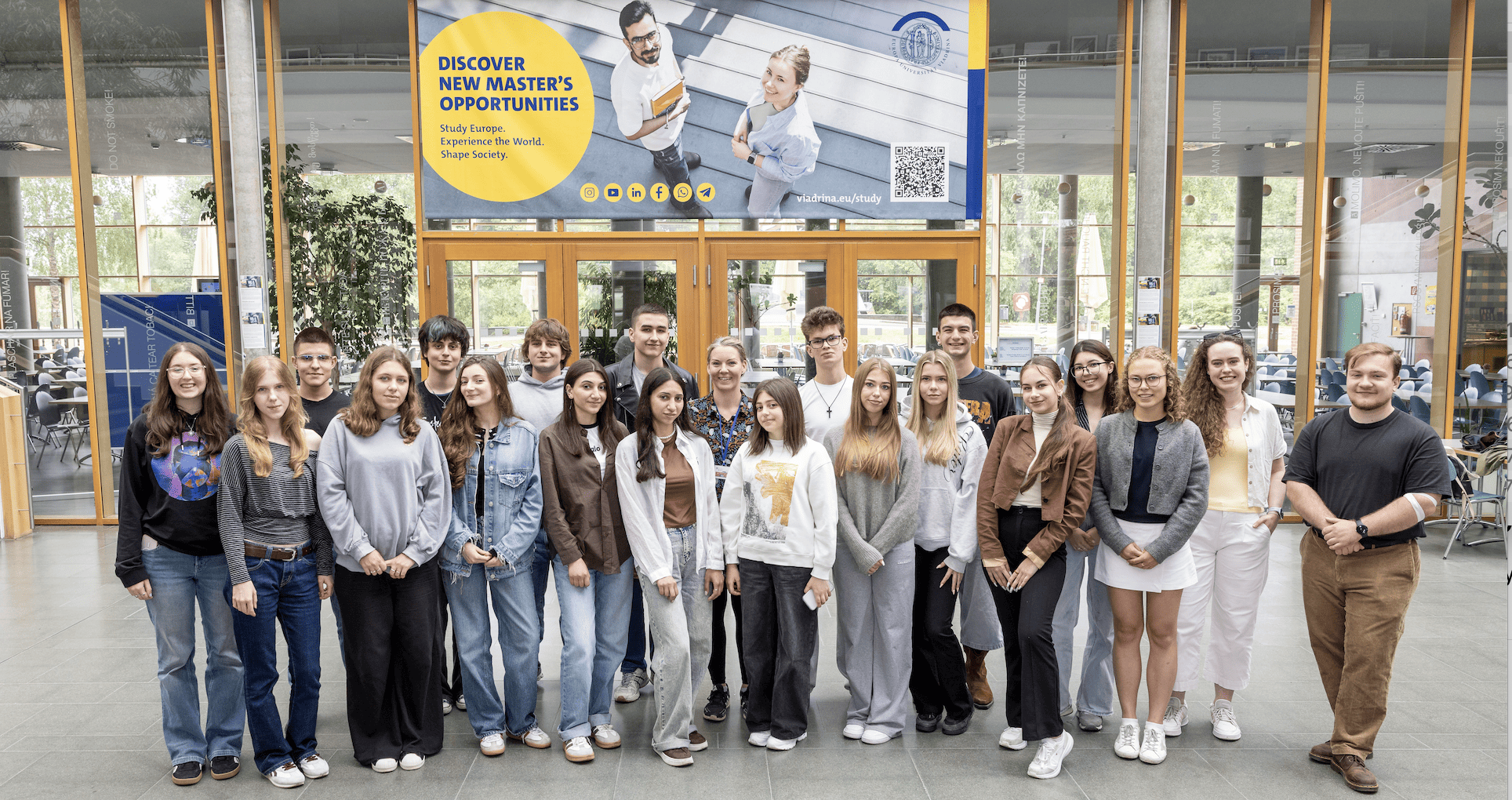 gruppenfoto-neu-schnupperstudium-4215