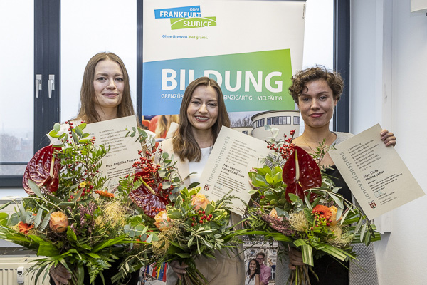 01_20221130_Innovationspreis_EUV8607