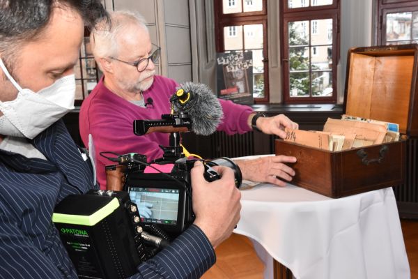 Dreh_Thomas Rösser (Kamera)_Hartmut Möller (Fundstück)_600