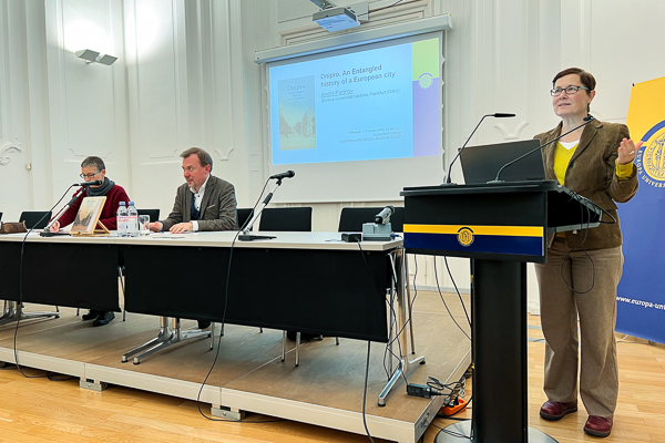 Buchvorstellung zur ukrainischen Stadt Dnipro mit Claudia Dathe und Prof. Dr. Andrii Portnov