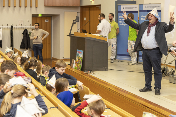 20230301_Kinderuni_EUV7900