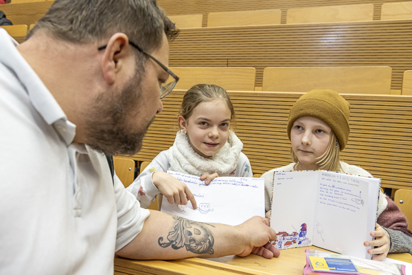 20230301_Kinderuni_EUV8159