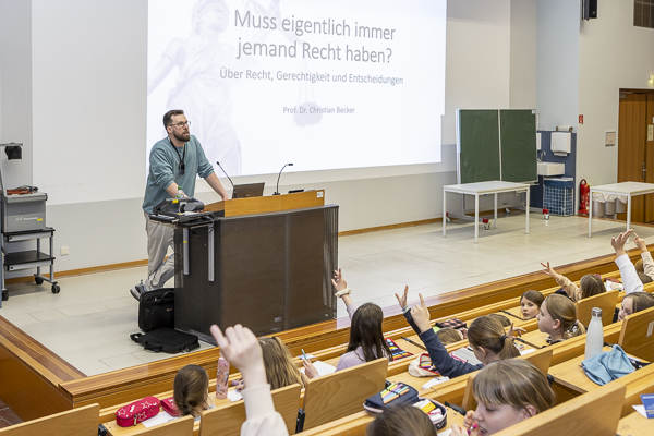 20230308_Kinderuni_EUV9664