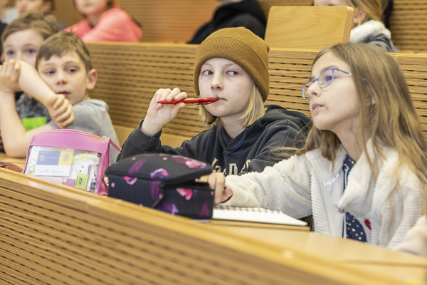 20230308_Kinderuni_EUV9675