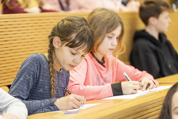 20230308_Kinderuni_EUV9742