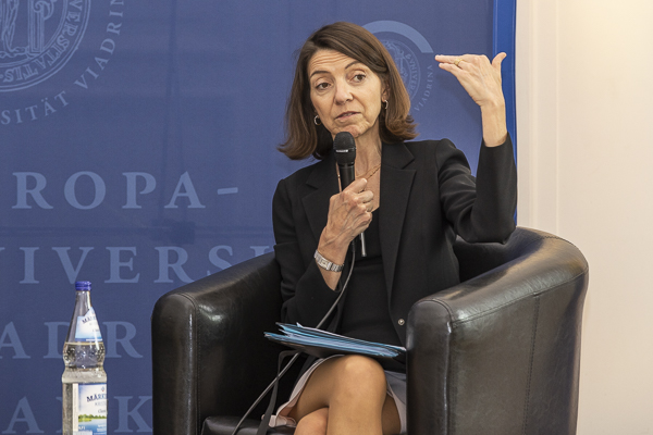 20230511_Anna-Luehrmann_Laurence-Boone_EUV8214