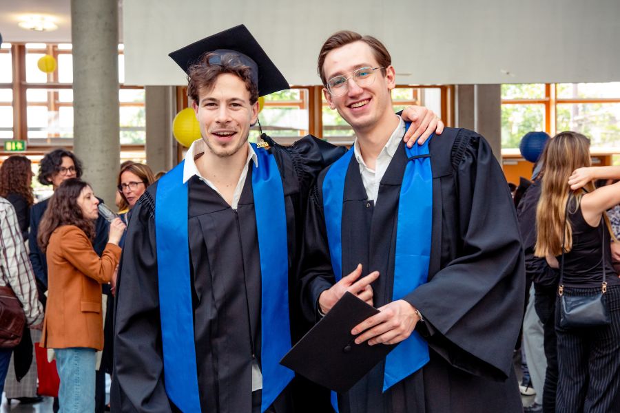 Sektempfang beim Graduation Day 2024