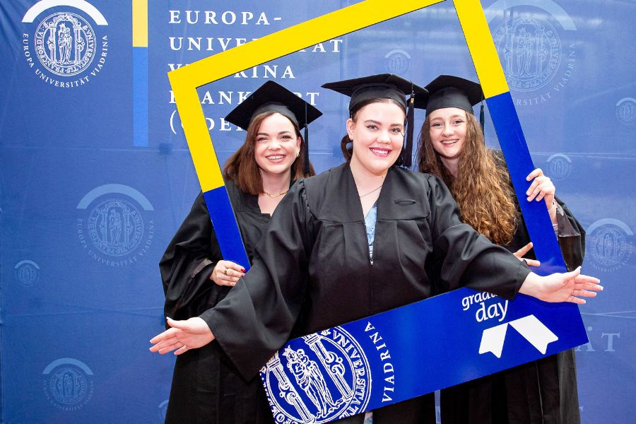 Sektempfang beim Graduation Day 2024