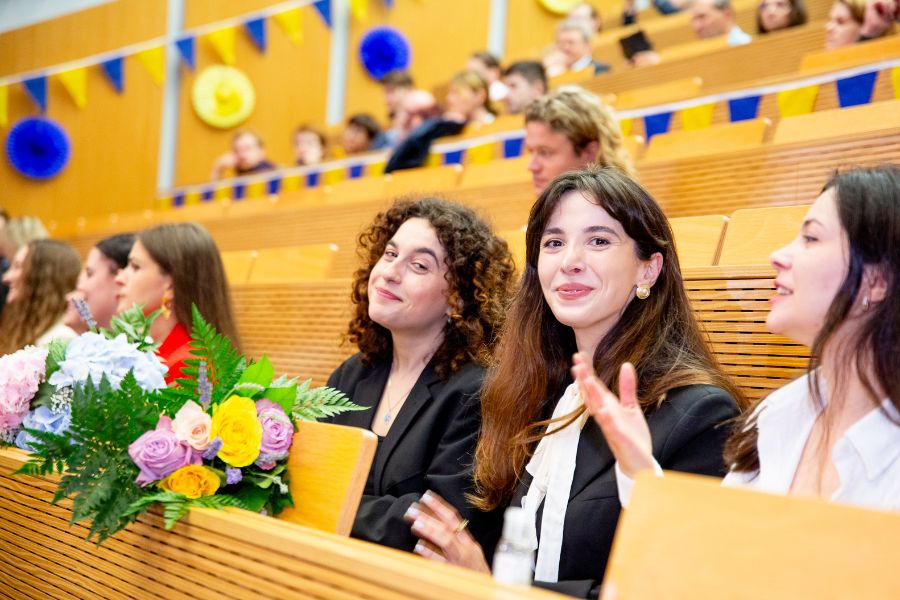 Graduierte der Juristischen Fakultät beim Graduation Day 2024