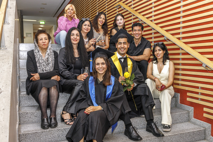 Sektempfang beim Graduation Day 2025