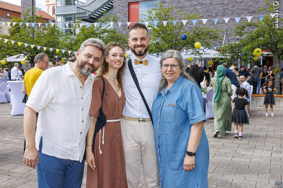 Sektempfang beim Graduation Day 2025