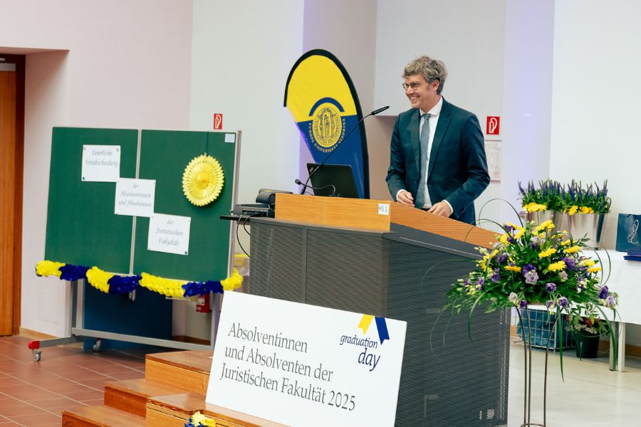 Graduierte der Juristischen Fakultät beim Graduation Day 2025
