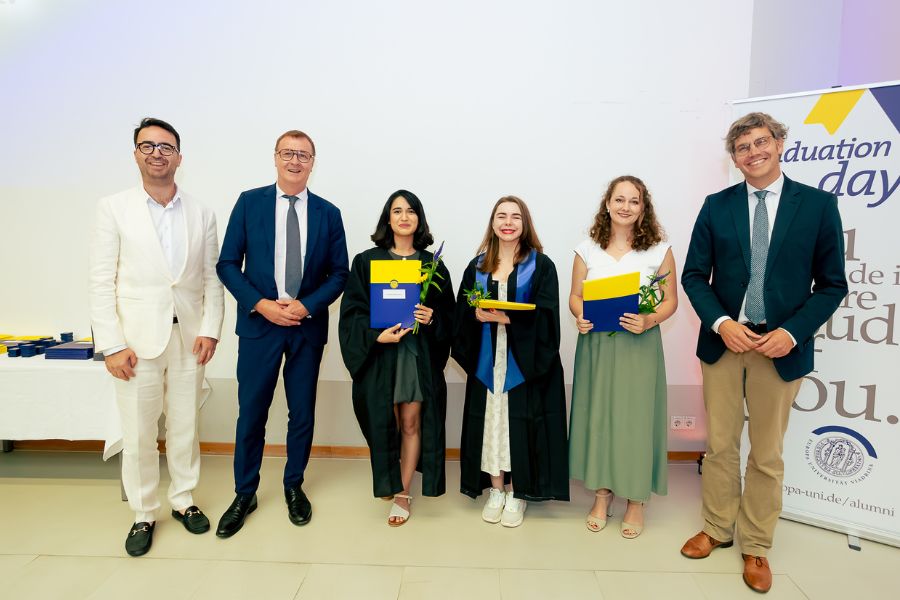Graduierte der Juristischen Fakultät beim Graduation Day 2025