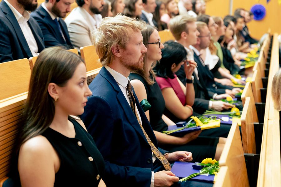 Graduierte der Juristischen Fakultät beim Graduation Day 2025