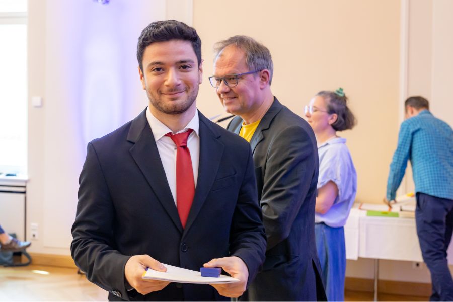 Zeugnisübergabe der Kulturwissenschaftlichen Fakultät
