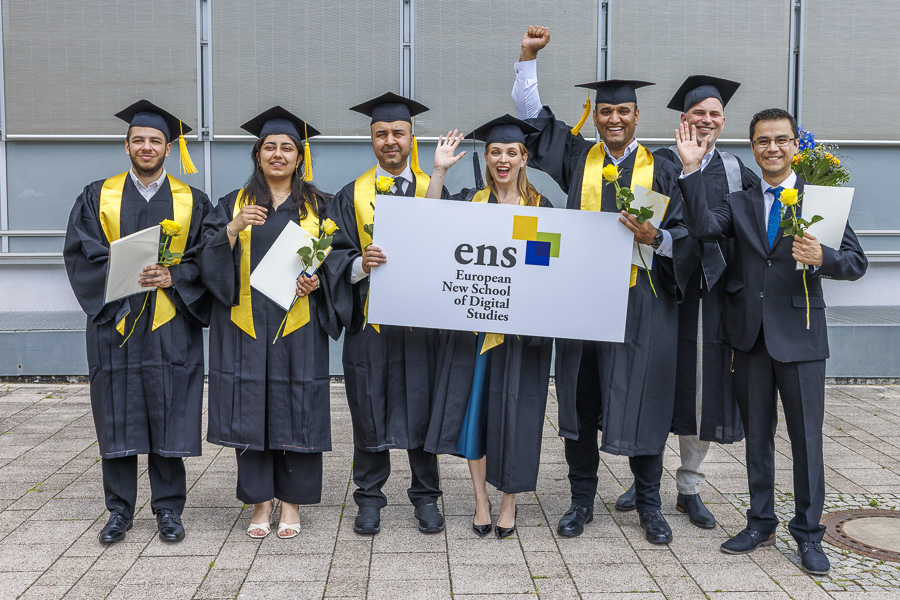 Zeugnisübergabe der Wirtschaftswissenschaftlichen Fakultät