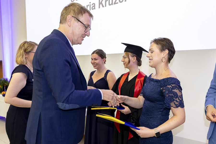 Impressionen von der Zeugnisverleihung der Rechtswissenschaftlichen Fakultät am Graduation Day 2026 der Europa-Universität Viadrina