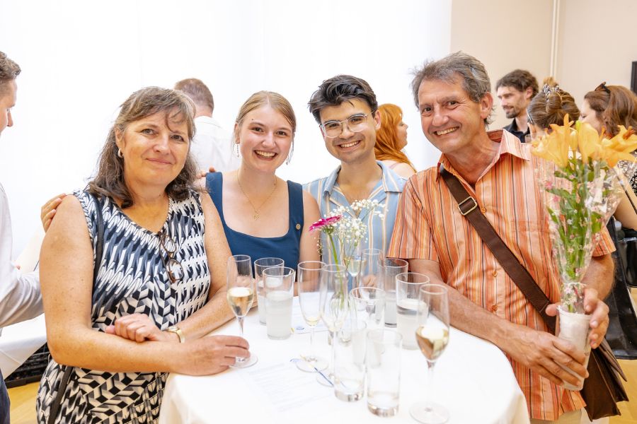 Impressionen von der Zeugnisverleihung der Kulturwissenschaftlichen Fakultät am Graduation Day 2026 der Europa-Universität Viadrina