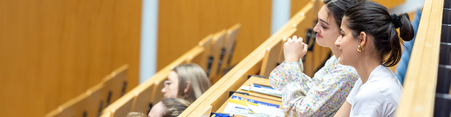 schnupperstudium-Headerbild-1920x500