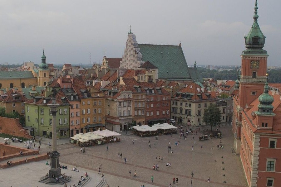 19306-poland-197670_900x600
