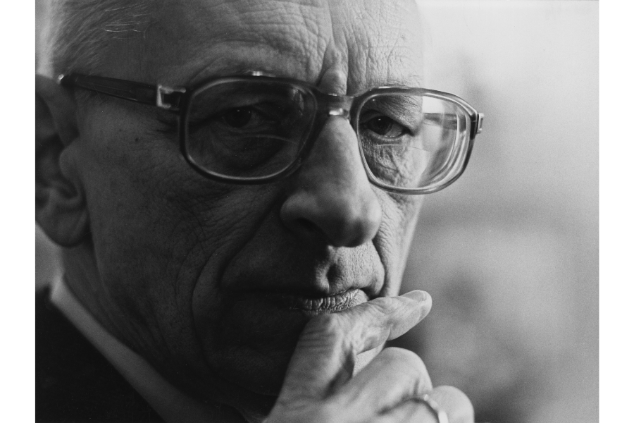 bartoszewski portrait