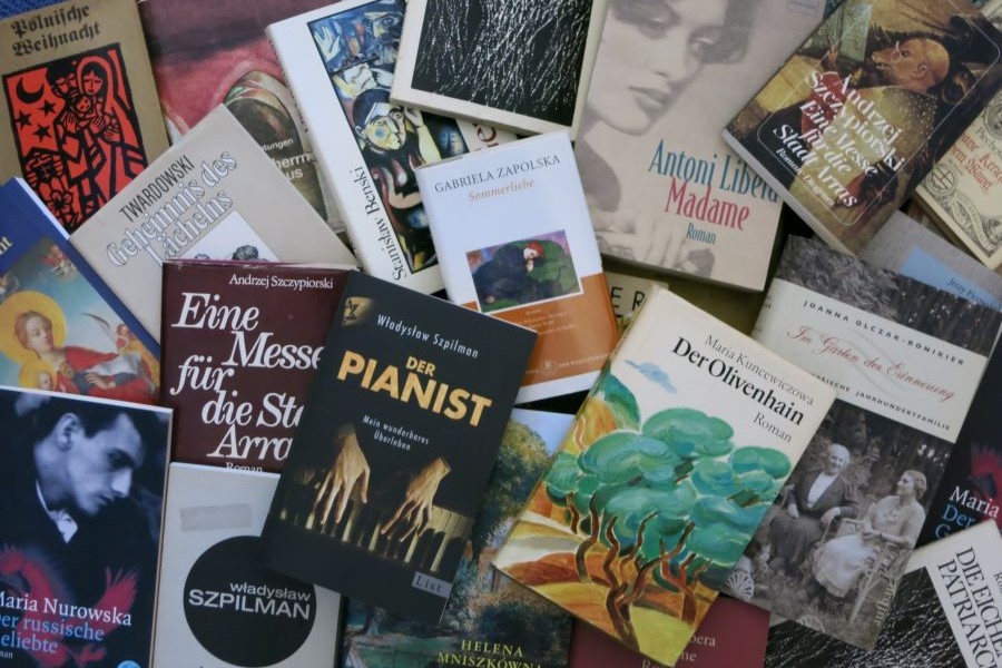Polnische Literaturbücher die von Karin Wolff übersetzt wurden
