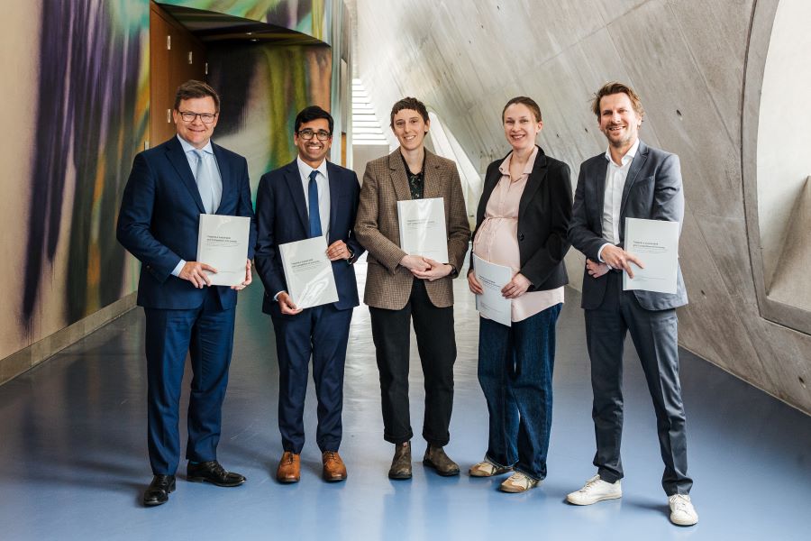 Schneider_AI_Gremium-900