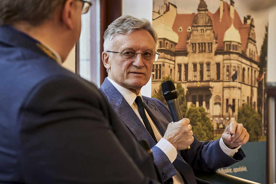 alumnitreffen_24-04-18_18-53__MG_2962_agataw.pl