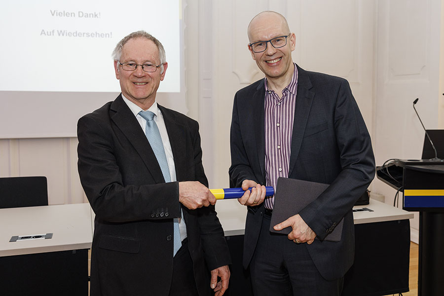 Staffelstabübergabe von Dr. Hans-Gerd Happel an Dr. Jens Mittelbach