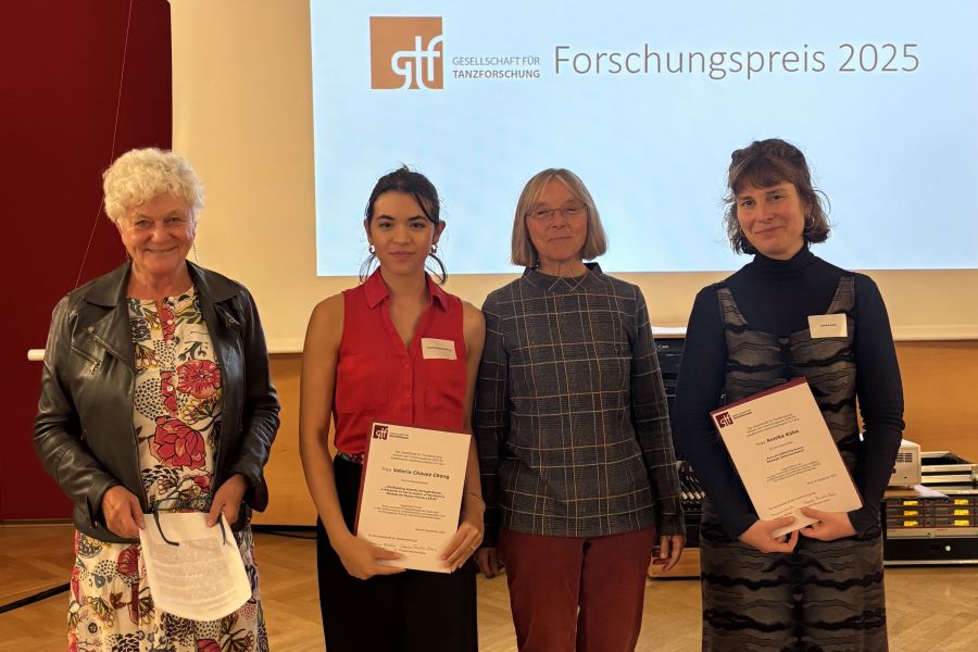Forschungspreis_annika-kuehn-c-Eike_Wittrock-900