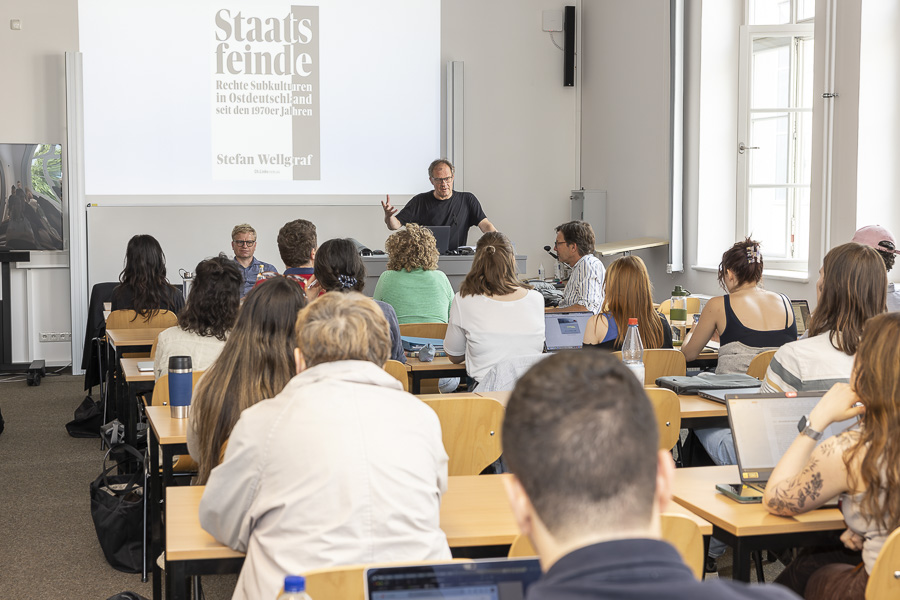 Buchvorstellung mit Stefan Wellgraf