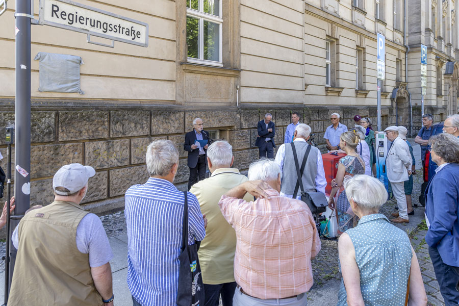 enthuellung-tafel-brueder-humboldt -7361