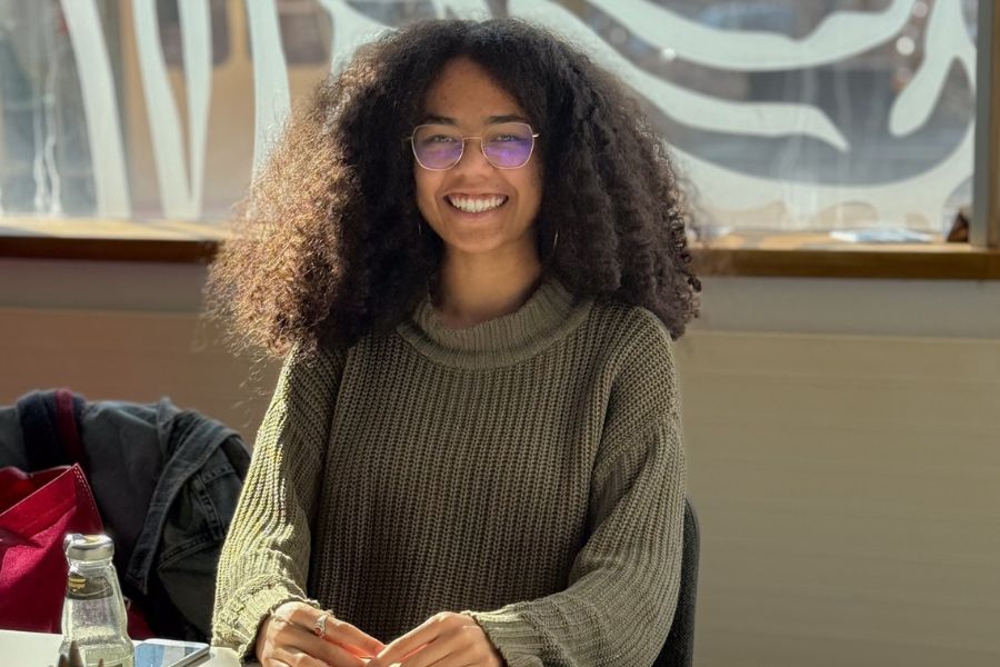 Studentin Lorena beim Langen Tag des Lernens