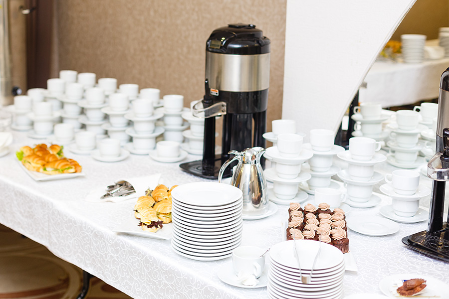 catering-adobestock-285101472