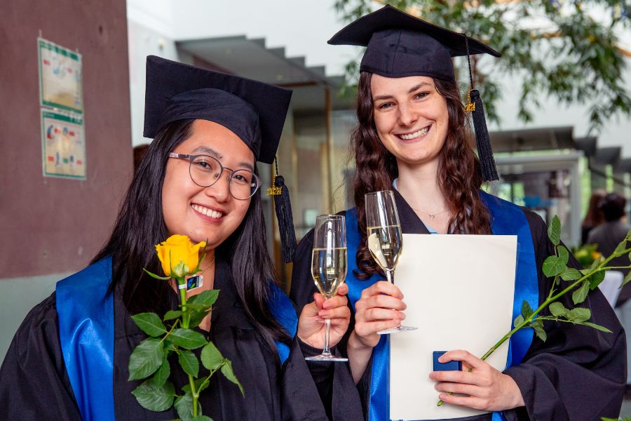 Sektempfang beim Graduation Day 2024