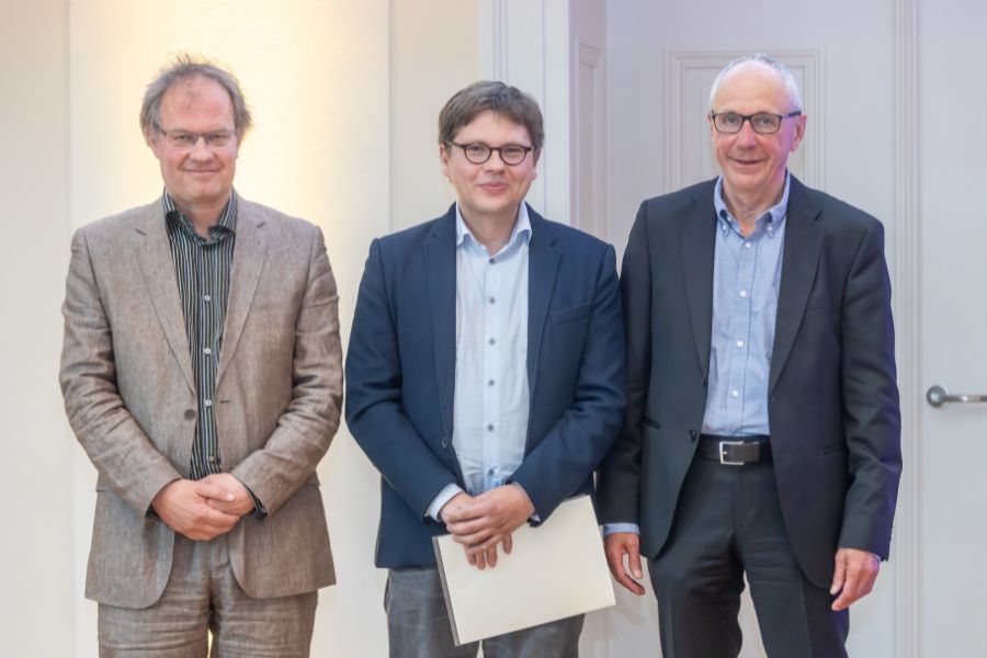Alumni der Kulturwissenschaftlichen Fakultät beim Graduation Day 2024