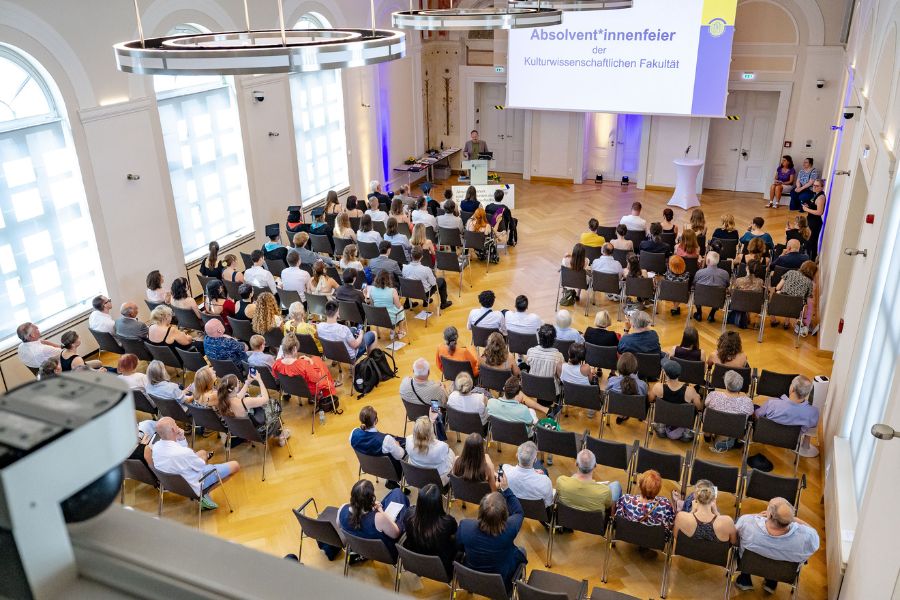 Highlights from the Faculty of Social and Cultural Sciences’ graduation ceremony on Graduation Day 2026 at the European University Viadrina