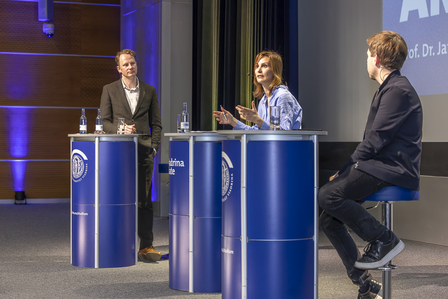 Picture gallery: Viadrina Debate with Kevin Kühnert and Jana Costas