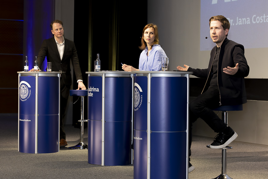 Picture gallery: Viadrina Debate with Kevin Kühnert and Jana Costas