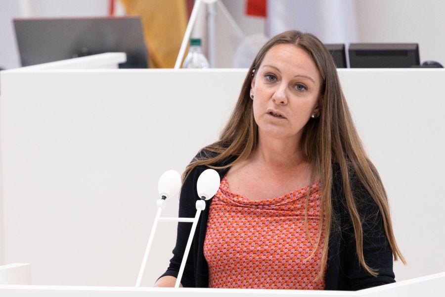 sahra-damus-landtag