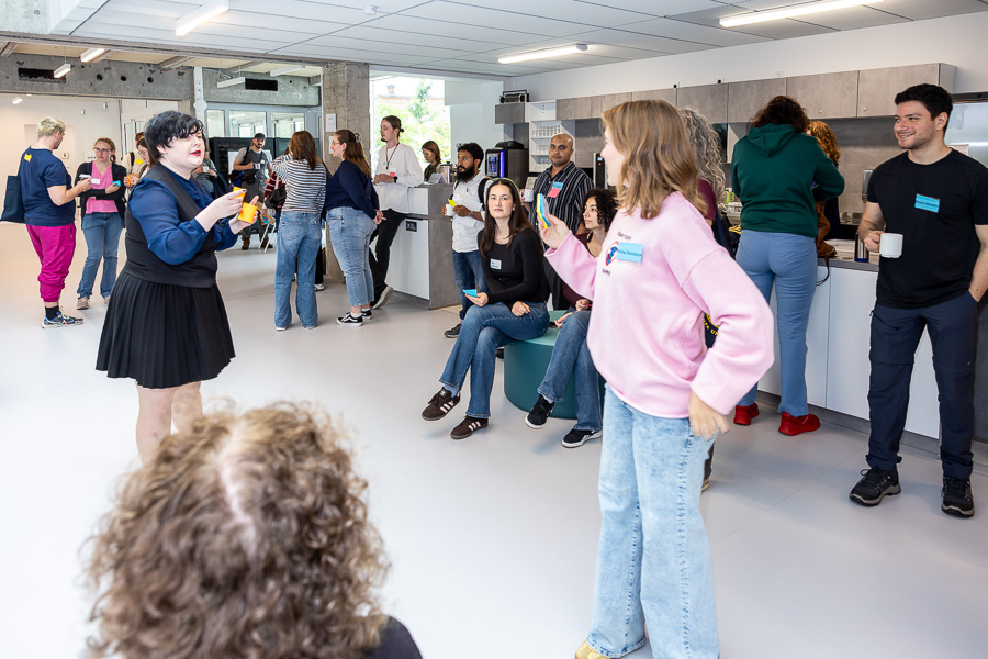 student-peer-writing-tutor-conference-9200