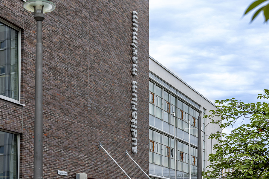 auditorium-maximum-schriftzug-7530