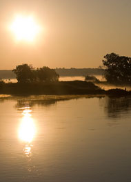 Die Oder am Morgen, Sonnenaufgang (2) ©Heide Fest