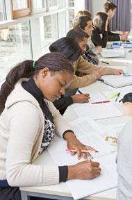 Studenten im Seminar ©Heide Fest